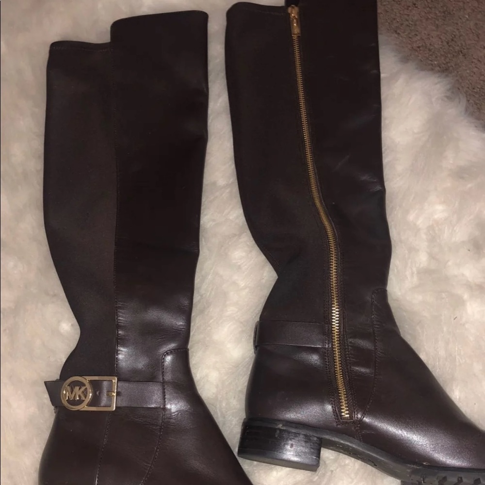AUTHENTIC Micheal Kors Rain Boots - Picture 2 of 6